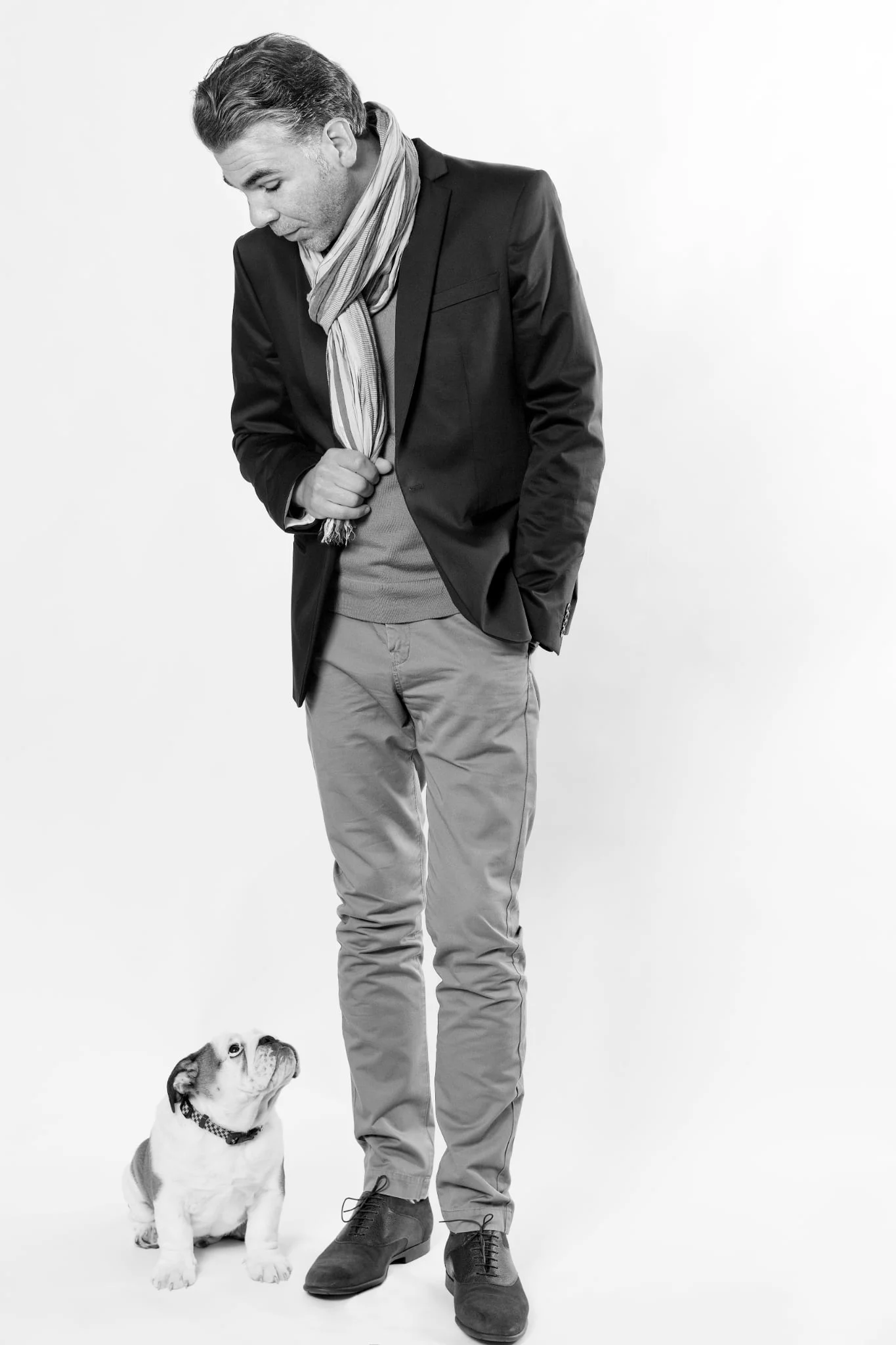 Le chef Vincent Gardinal et son bulldog anglais